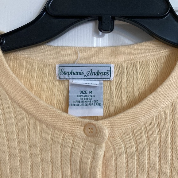 Button down sweater - Picture 3 of 4